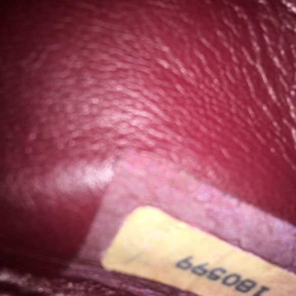 SOLD 💕Vintage Chanel Small Classic Flap - Picture 12 of 16